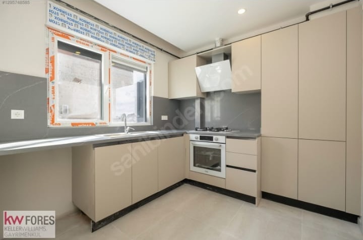 Göztepe Kemal Salih Sel Sokak’ta Balkonlu 3+1 Karşılıklı 2 Daire – Yatırımlık Fırsat - Görsel 6